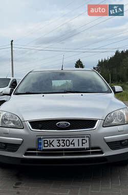 Хэтчбек Ford Focus 2007 в 