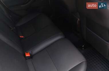 Седан Ford Focus 2018 в 