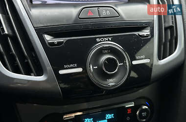 Седан Ford Focus 2013 в 