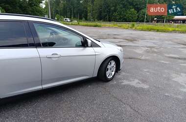 Универсал Ford Focus 2011 в 