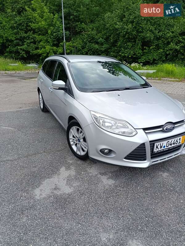 Ford Focus 2011