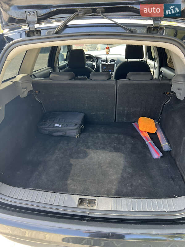 Универсал Ford Focus 2010 в Мукачево фото 16 Универсал Ford Focus 2010 в Мукачево