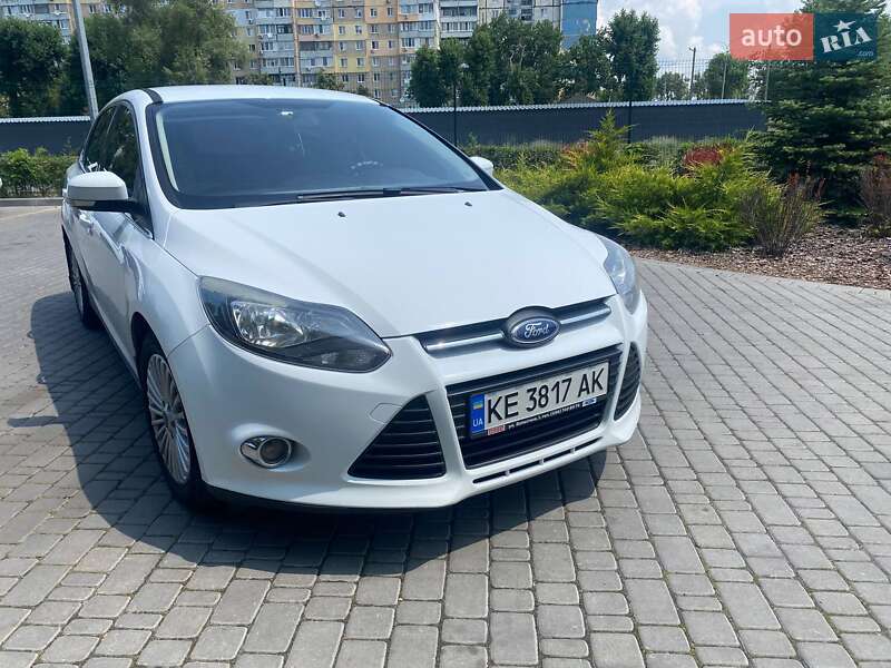 Седан Ford Focus 2013 в Каменском