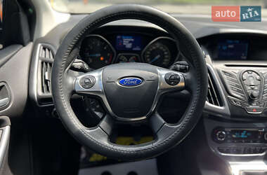Универсал Ford Focus 2013 в 