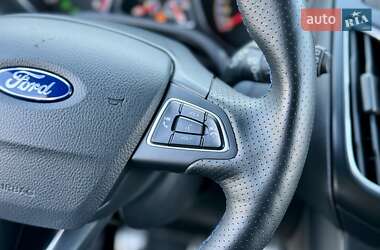 Хэтчбек Ford Focus 2016 в 