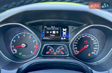 Хэтчбек Ford Focus 2016 в 