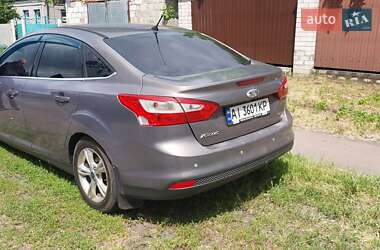Седан Ford Focus 2012 в 