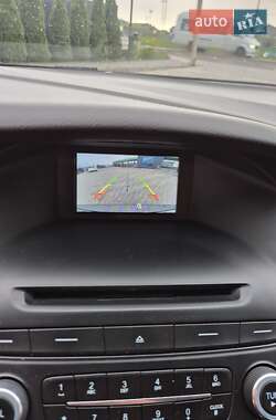 Седан Ford Focus 2015 в 