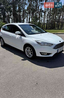 Хэтчбек Ford Focus 2017 в 