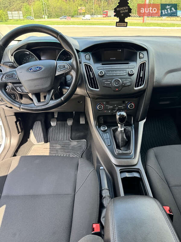 Хэтчбек Ford Focus 2017 в Харькове