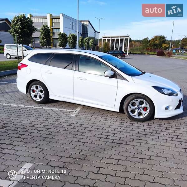 Универсал Ford Focus 2013 в Бродах