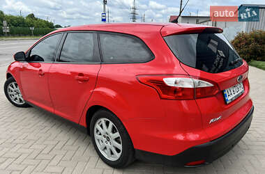 Универсал Ford Focus 2012 в 
