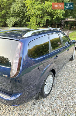 Универсал Ford Focus 2010 в 