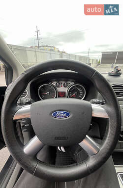 Универсал Ford Focus 2009 в 