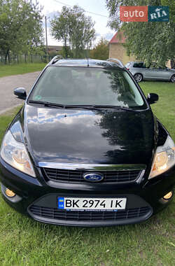 Универсал Ford Focus 2010 в 
