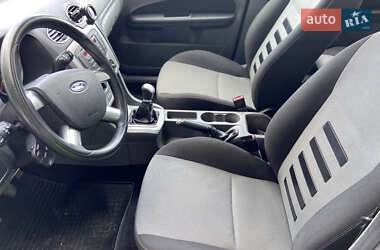 Универсал Ford Focus 2010 в 