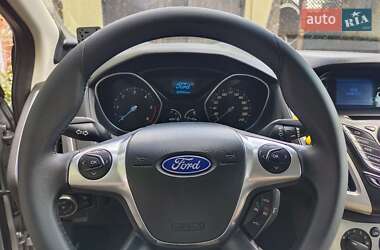 Универсал Ford Focus 2011 в 