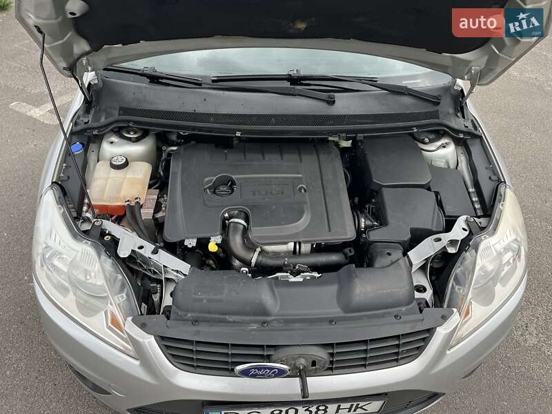Универсал Ford Focus 2008 в Новом Роздоле
