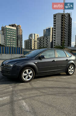 Хэтчбек Ford Focus 2007 в 