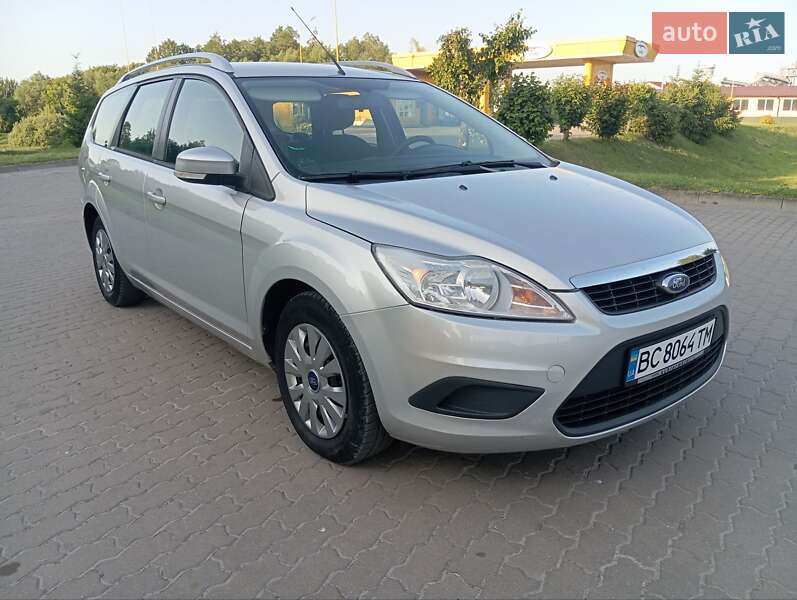 Универсал Ford Focus 2010 в 