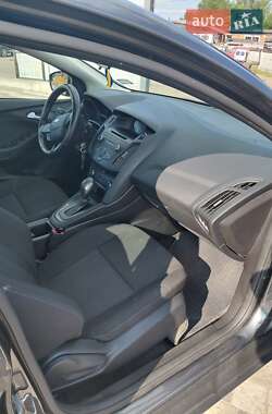 Седан Ford Focus 2017 в 