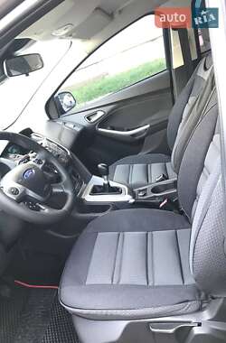 Универсал Ford Focus 2014 в 