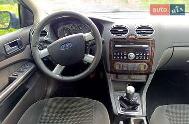 Седан Ford Focus 2006 в 