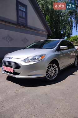 Хэтчбек Ford Focus 2014 в Дубно