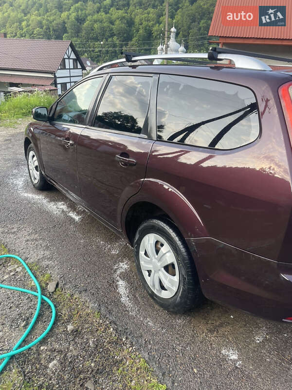 Универсал Ford Focus 2008 в Тячеве фото 3 Универсал Ford Focus 2008 в Тячеве