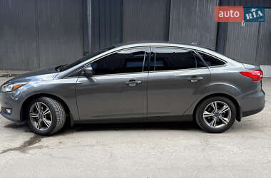 Седан Ford Focus 2017 в 
