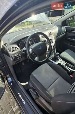 Универсал Ford Focus 2010 в 