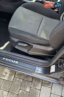 Универсал Ford Focus 2010 в 