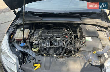 Седан Ford Focus 2013 в 
