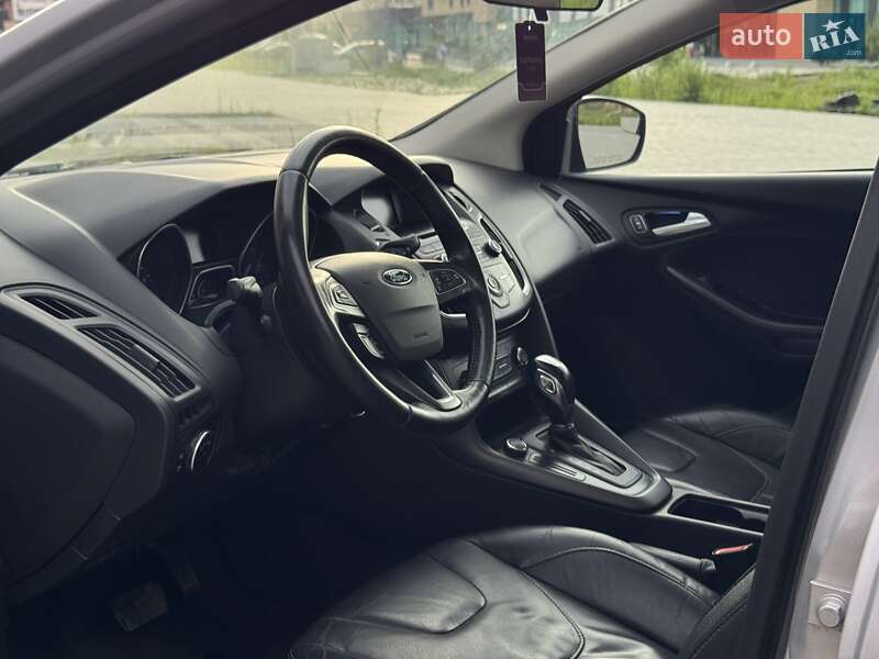 Хэтчбек Ford Focus 2016 в Хмельницком