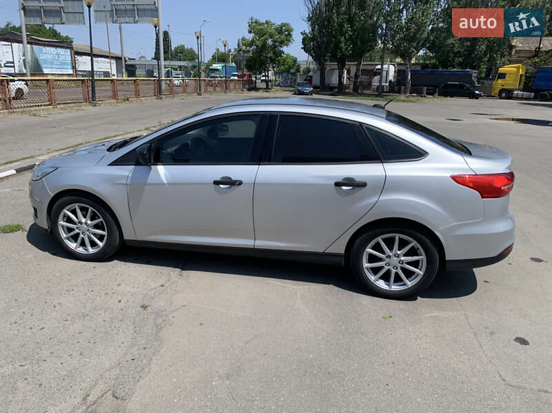 Седан Ford Focus 2015 в Одессе