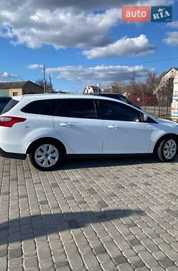 Универсал Ford Focus 2013 в 