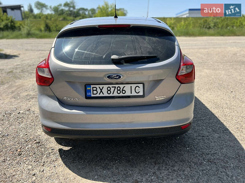 Хэтчбек Ford Focus 2013 в Хотине фото 6 Хэтчбек Ford Focus 2013 в Хотине