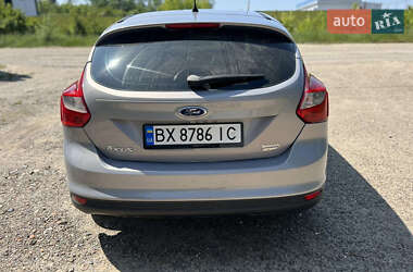Хэтчбек Ford Focus 2013 в 