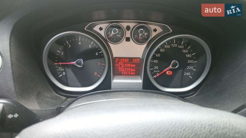 Хэтчбек Ford Focus 2010 в Запорожье