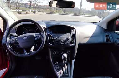 Хэтчбек Ford Focus 2016 в 