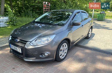 Седан Ford Focus 2012 в 