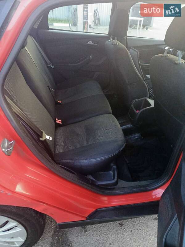 Хэтчбек Ford Focus 2017 в Киеве