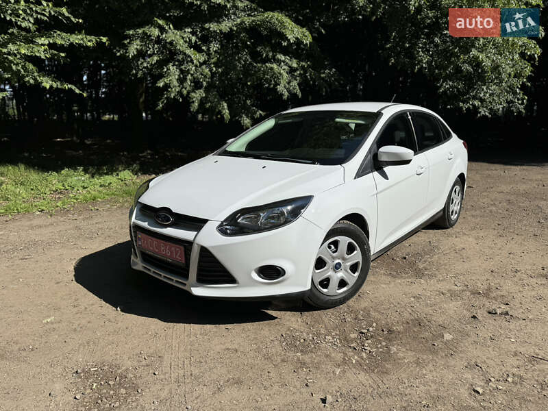 Седан Ford Focus 2012 в Львове
