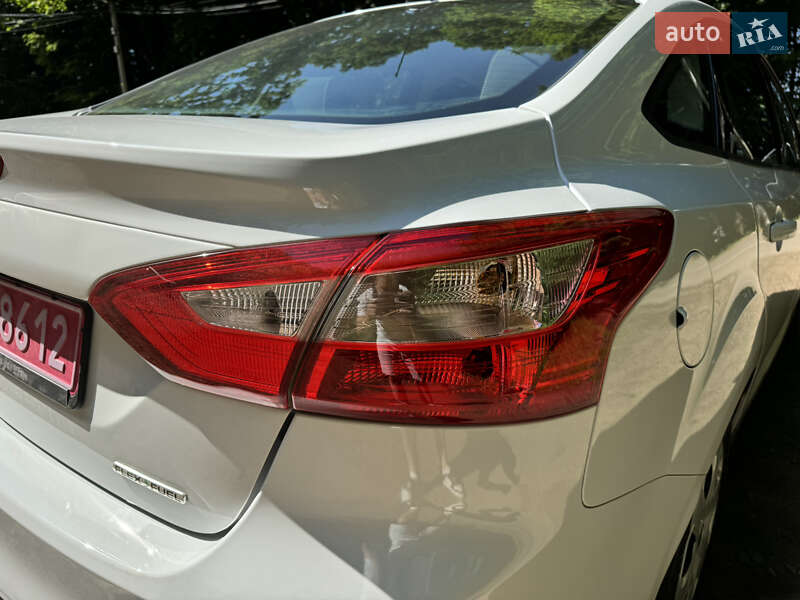 Седан Ford Focus 2012 в Львове