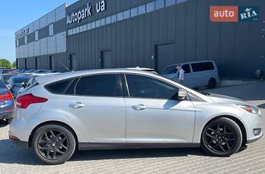 Хэтчбек Ford Focus 2016 в 