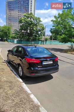 Седан Ford Focus 2018 в 