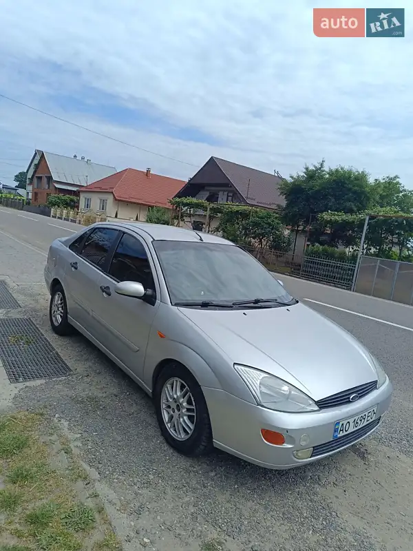 Ford Focus 2001 VIN WF0FXXWPDF1G08209 фото оголошення 11 з 47