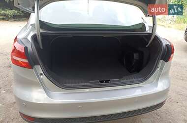 Седан Ford Focus 2017 в 