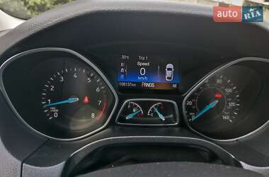 Седан Ford Focus 2017 в 