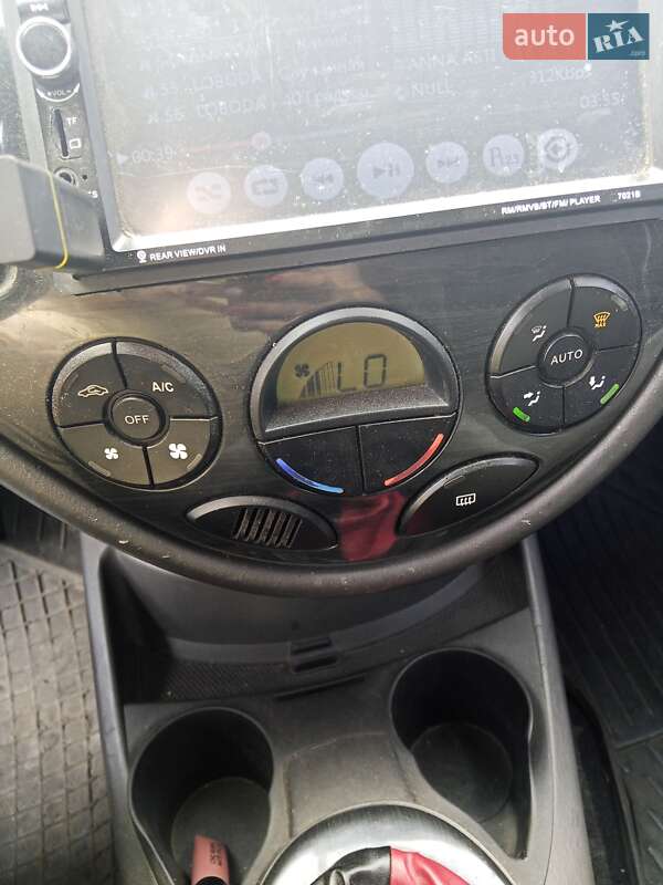 Седан Ford Focus 2003 в Сельце фото 15 Седан Ford Focus 2003 в Сельце